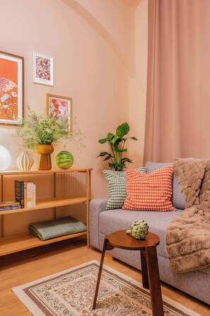 تلفزيون، مكتب