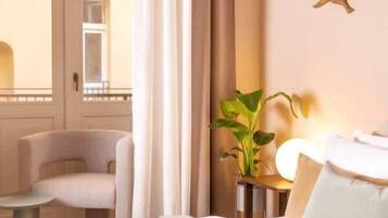 2 bedrooms, iron/ironing board, travel crib, WiFi