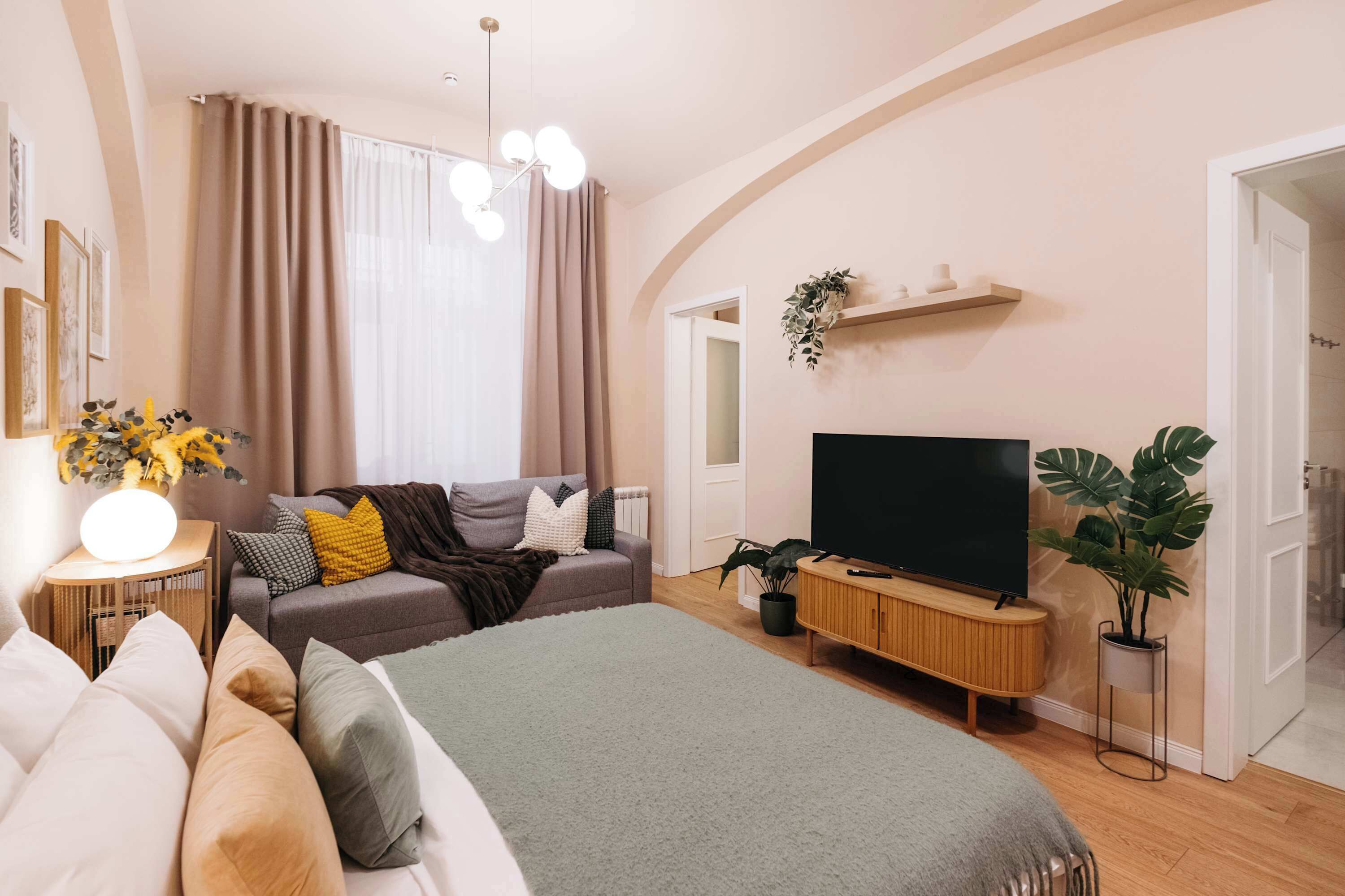 2 slaapkamers, een strijkplank/strijkijzer, wifi, beddengoed