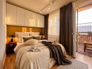 1 bedroom, iron/ironing board, travel cot, WiFi