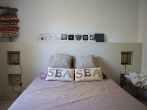 3 bedrooms, iron/ironing board, travel cot, WiFi
