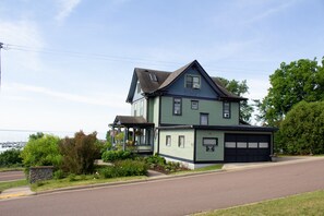 Exterior - Harbor Hill House Bayfield, WI (Bayfield)
