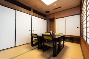 Dining - Business Hotel Ueno (Yamaguchi)