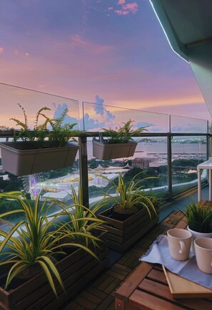 Property grounds - Hello, Manila! (Coast Residences 2BR|3BA|Balcony) (Pasay)