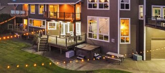 Waterfront perfection with multiple bedrooms & bathrooms - 5000 sf