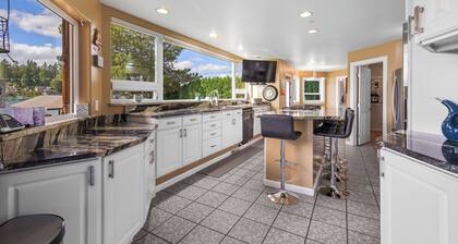 Waterfront perfection with multiple bedrooms & bathrooms - 5000 sf