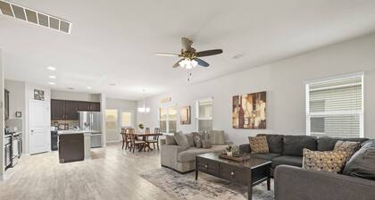 Elegant Home with Cozy Vibes