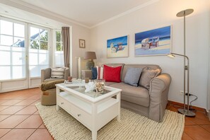 Een televisie en een dvd-speler