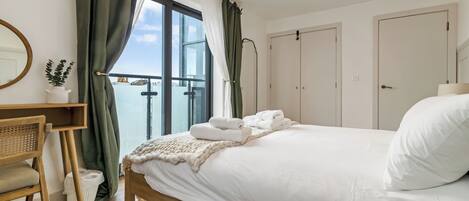 Apartment, City View