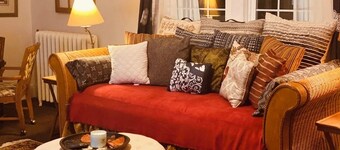 Morocco Loft 2BR overlooking city walking mall 