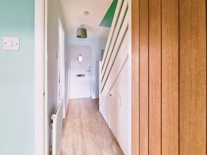 Interior - Bluebirds Cottage Light Airy 2BD Bourton (Cheltenham)