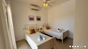 4 bedrooms, iron/ironing board, free WiFi, bed sheets