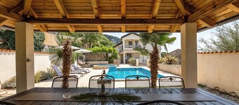 Villa Anna With Private Pool And Garden, Bribir, Croatia