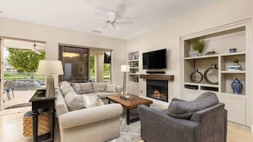 TV, fireplace, offices