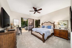 15 soverom, strykejern/-brett, wi-fi og sengetøy