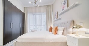 1 chambre, coffres-forts dans les chambres, fer et planche à repasser