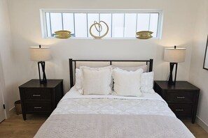 3 Schlafzimmer, Schreibtisch, Bügeleisen/Bügelbrett, kostenloses WLAN