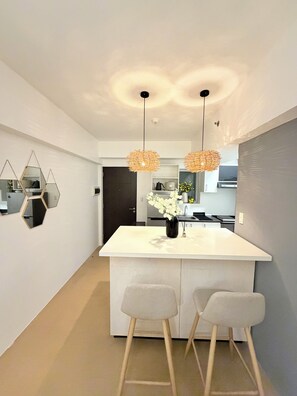 Living area - Avida Towers Davao Near Roxas Market (Davao)