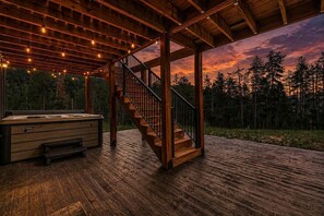 Outdoor spa tub - Aspen A-Frame Hot Tub Mountain Retreat Evergreen (Evergreen)