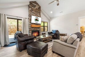 Smart-TV, peis og fotballspill