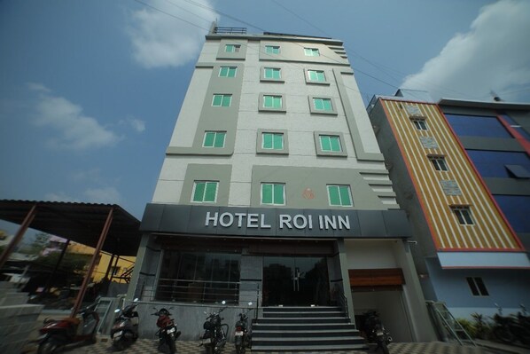Front of property - Hotel ROI Inn (Tirupati)