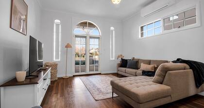 Parkham - CBD, Elegant Townhouse