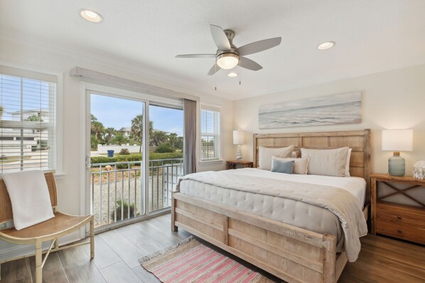 3 bedrooms, desk, iron/ironing board, free WiFi