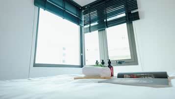 Deluxe-dobbeltværelse - 1 queensize-seng | Gratis produkter i minibaren, arbejdsområde til bærbare computere