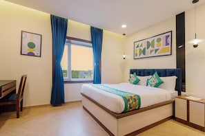 Economy Double Room | Desk, blackout drapes, iron/ironing board, bed sheets