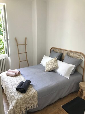 4 bedrooms, iron/ironing board, travel crib, WiFi