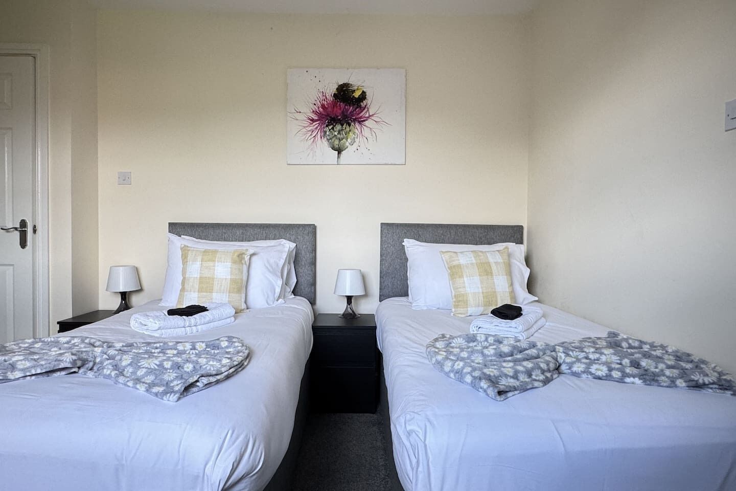 Skrivbord, strykjärn/strykbräda och wi-fi