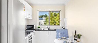 Homy Self-Contained Unit @ SunnybankCBD w/Parking