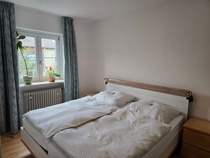 1 Schlafzimmer, kostenloses WLAN, Bettwäsche