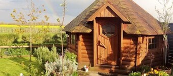 Holiday Apartment "Kiebitz Mit Sauna" with Private Terrace, Private Garden & Wi-Fi