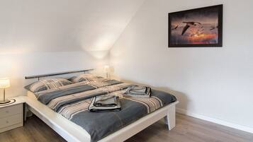 2 camere, ferro/asse da stiro, Wi-Fi gratuito, lenzuola