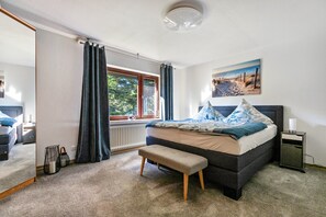 2 bedrooms, free WiFi