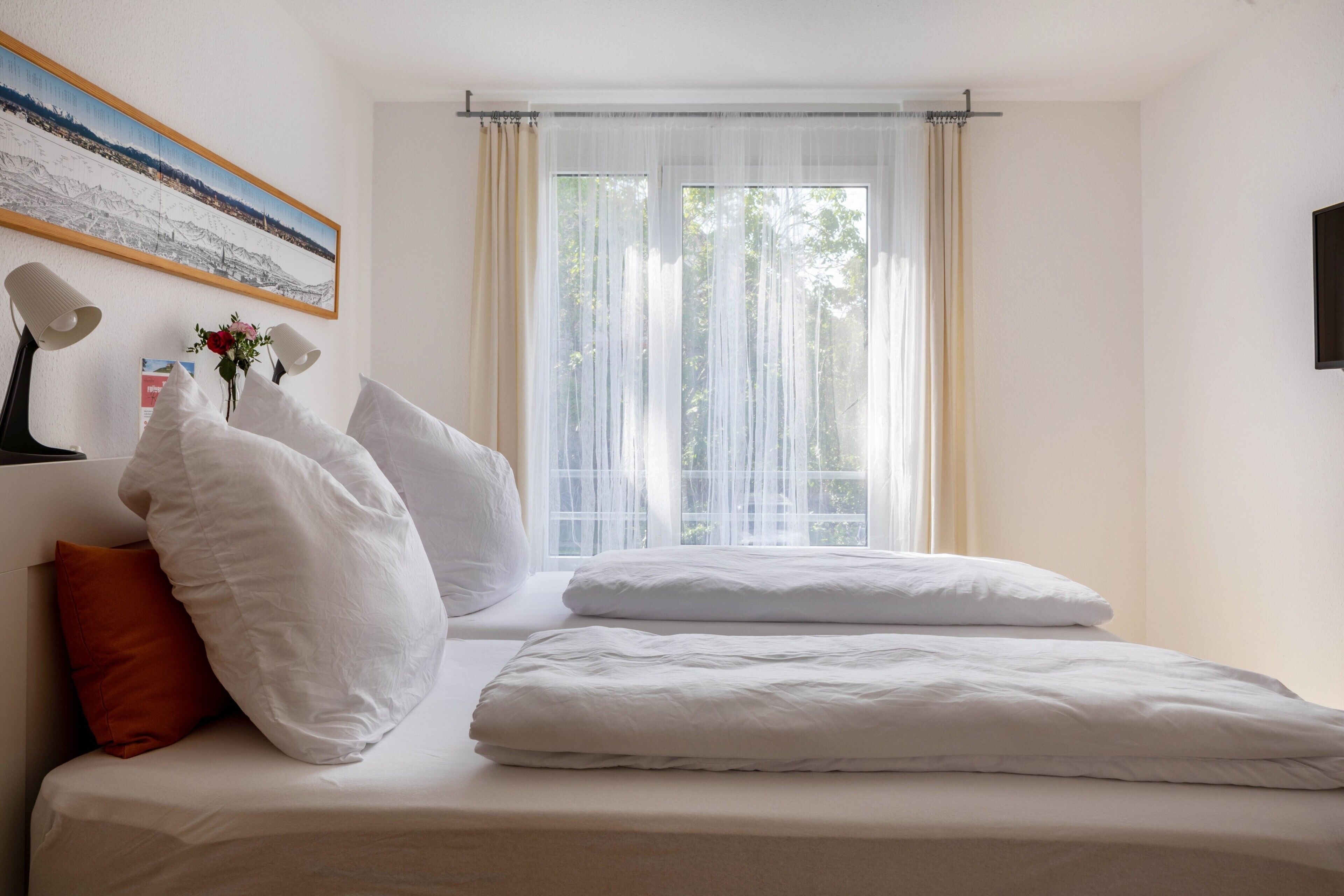 1 chambre, fer et planche à repasser, Wi-Fi gratuit, draps fournis