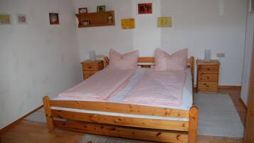 1 Schlafzimmer, kostenloses WLAN, Bettwäsche