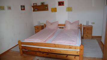 1 Schlafzimmer, kostenloses WLAN, BettwÀsche