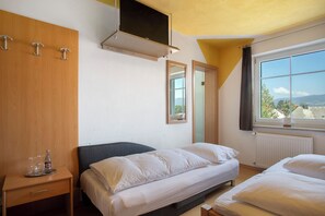 1 soverom, wi-fi (inkludert) og sengetøy