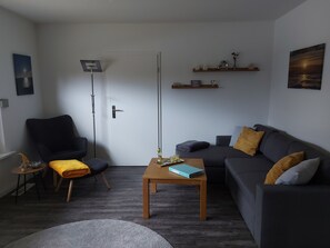 Una televisión, videojuegos