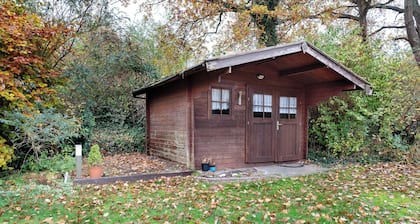 Holiday Home 'Dänisches Tiny Haus Brekendorf' with Mountain View, Private Terrace and Wi-Fi