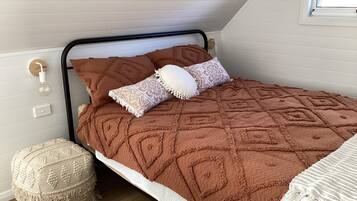 2 bedrooms, free WiFi, bed sheets