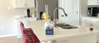 Geaux to Mike The Tiger Retreat Near LSU -  CB1021