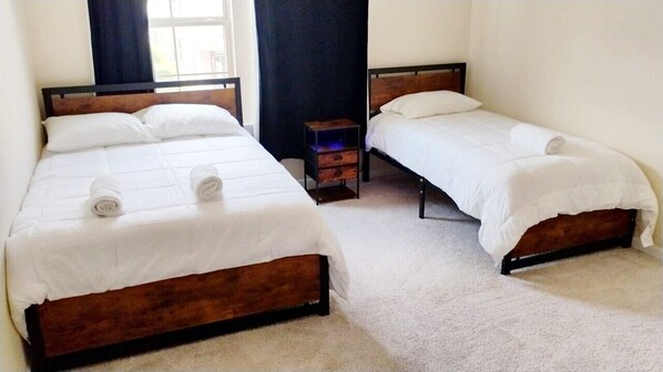 3 bedrooms, iron/ironing board, travel crib, free WiFi