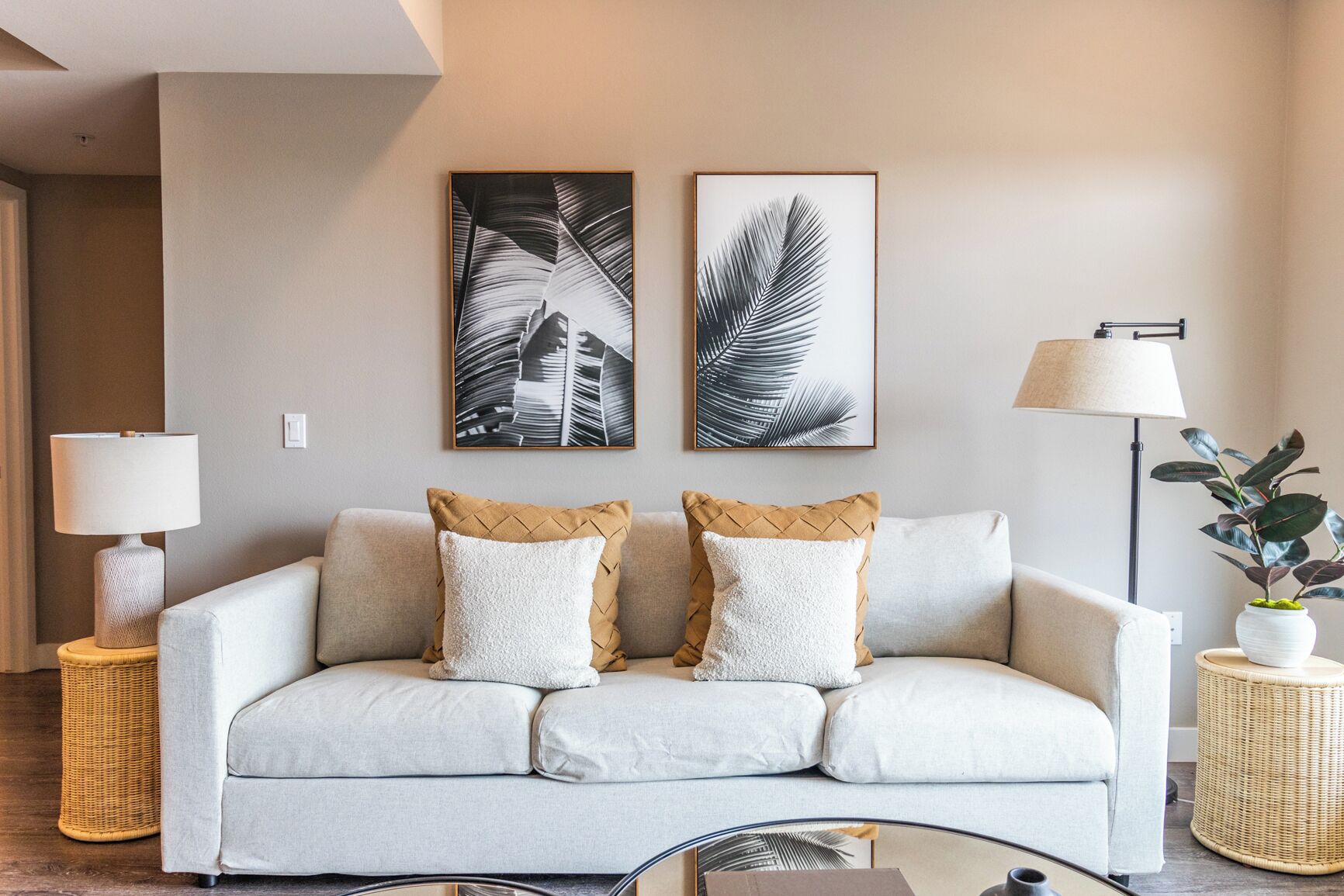 Stylish 2br1bath Escape Located Near Washington Square Park & Greenwich Village