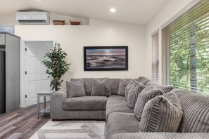 TV - New Listing! Beautiful new construction Sutton lake area home. Sister home also available next door (Florence)