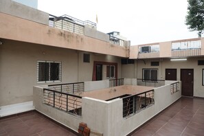 Rooftop terrace - Goroomgo Kalash Ujjain (Ujjain)