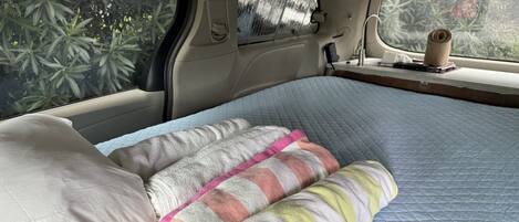 1 bedroom, desk, free WiFi, bed sheets