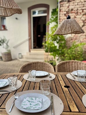 Restauration en plein air